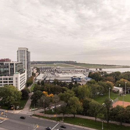 Downtown Toronto+Free Parking+Cn Tower View Apartamento Exterior foto